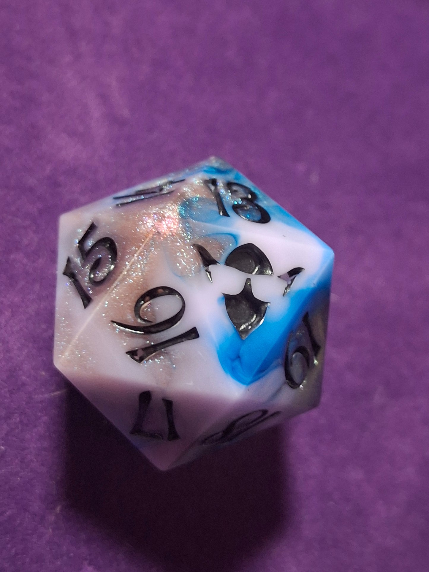 Dreamflux – A Shimmering Spin Down D20 of Arcane Beauty Oversized D20 Dice