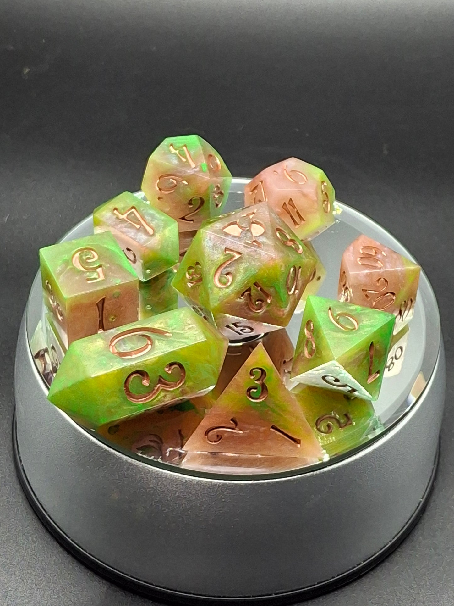 Green Champagne Swirl Dice