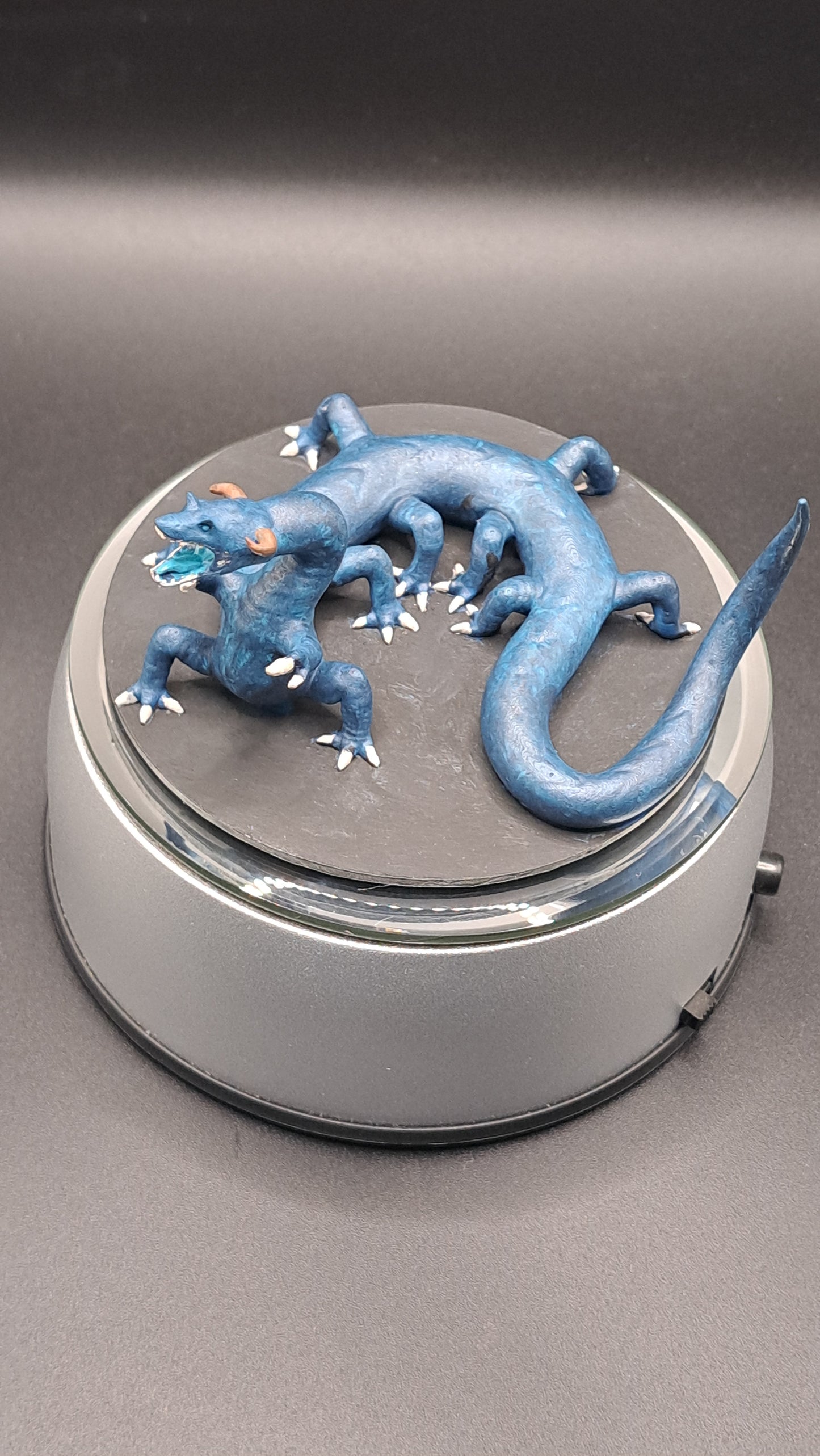 Bewitching Beasts & Painted Perils – Hand-Painted D&D Miniatures by Jonathan Muenstermann
