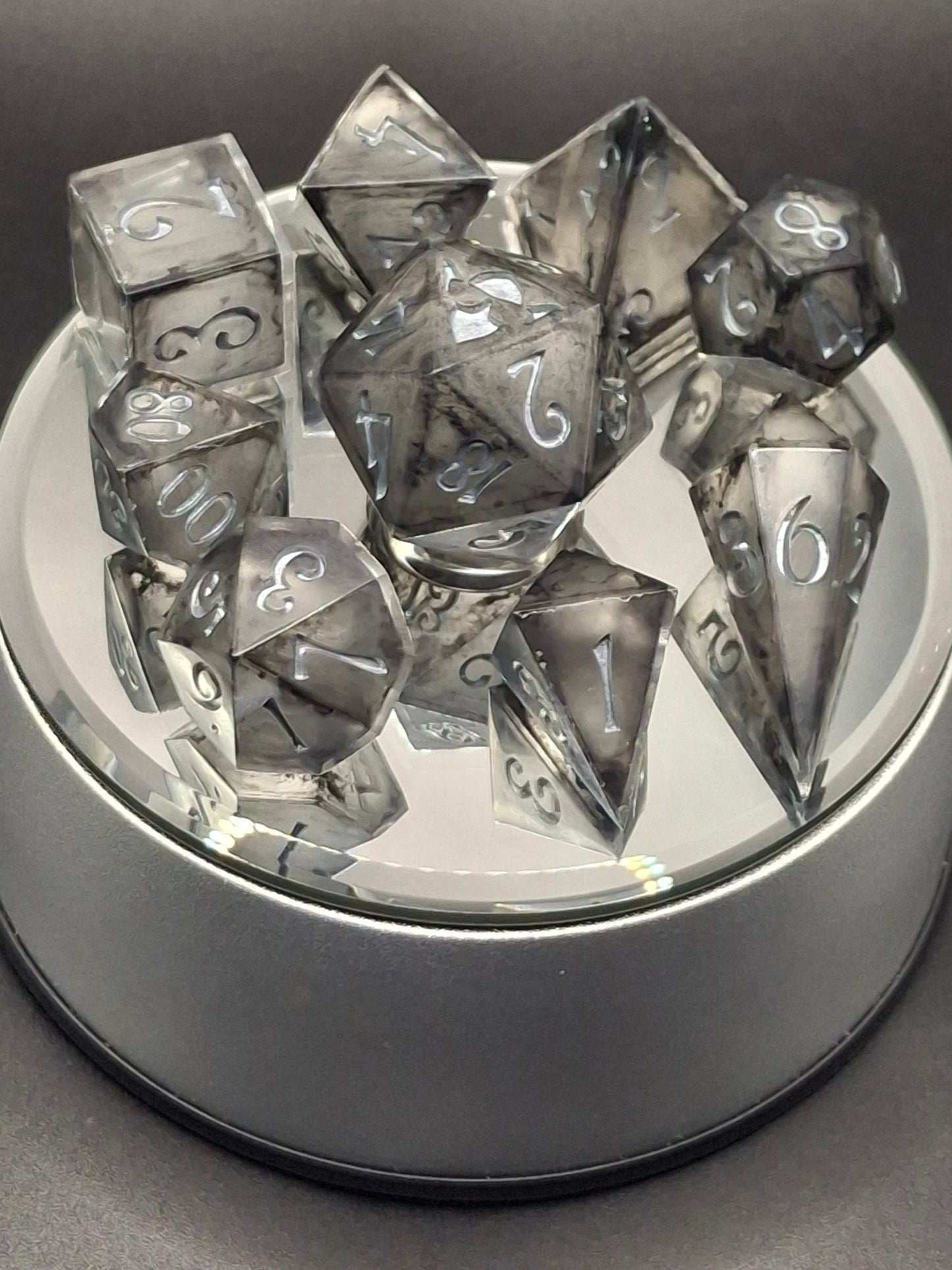 Glow Crystal Dice
