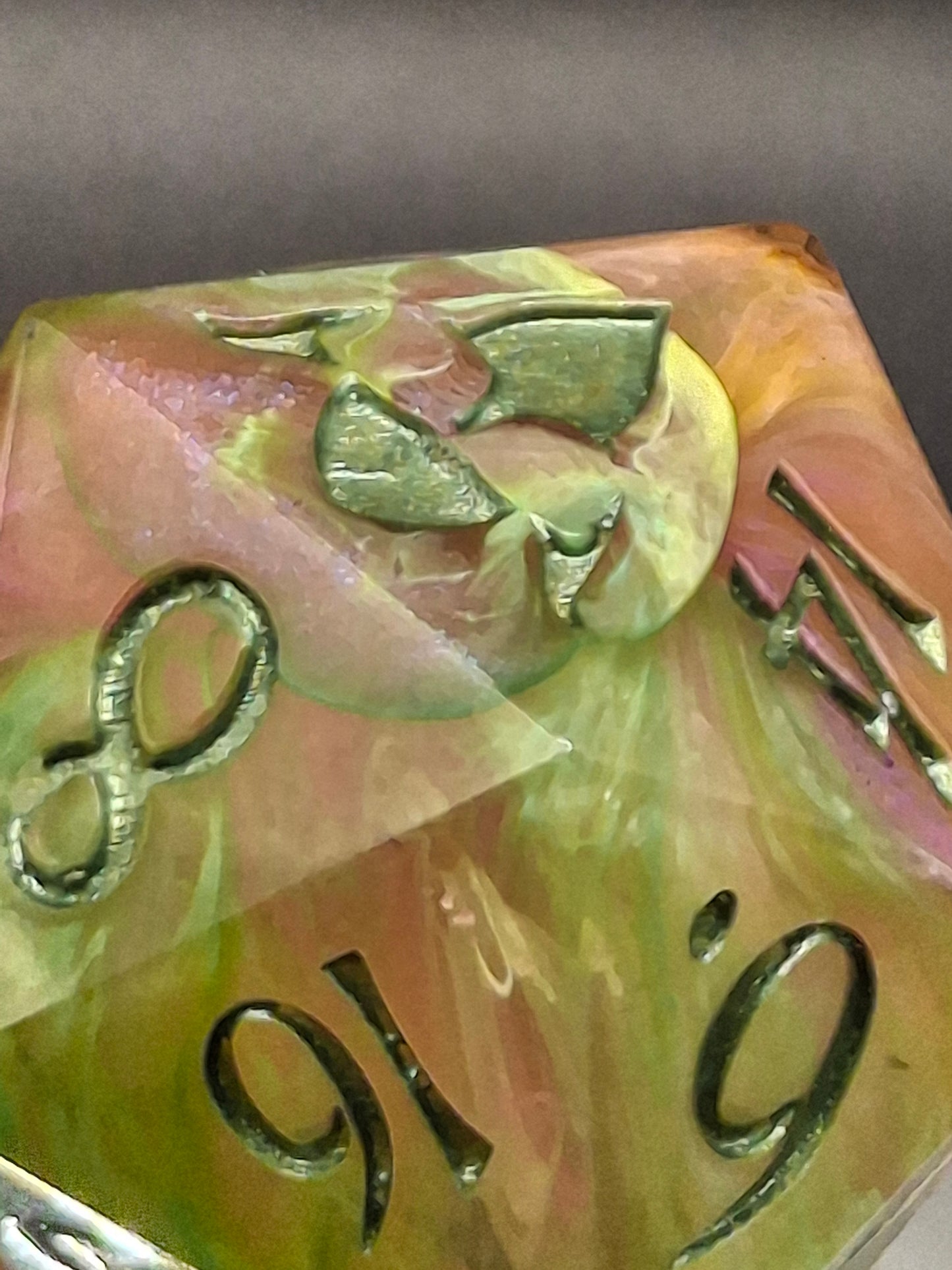 Mystical Aura 20-Sided Dice - Iridescent Color Shift 55mm Chonk Dice CHONKY BOY