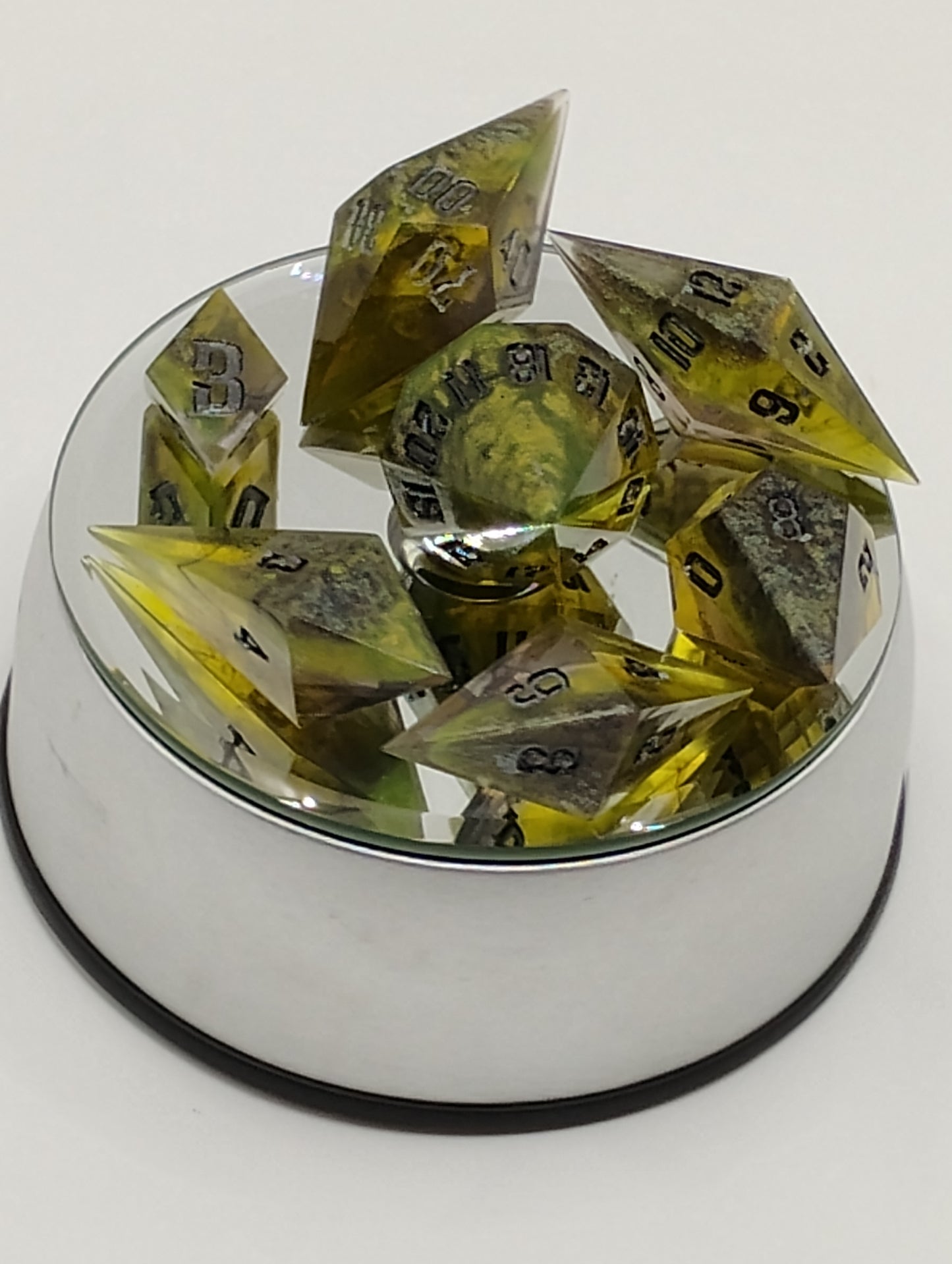 The Relic of the Verdant Depths TTRPG Shard Dice Set for DnD