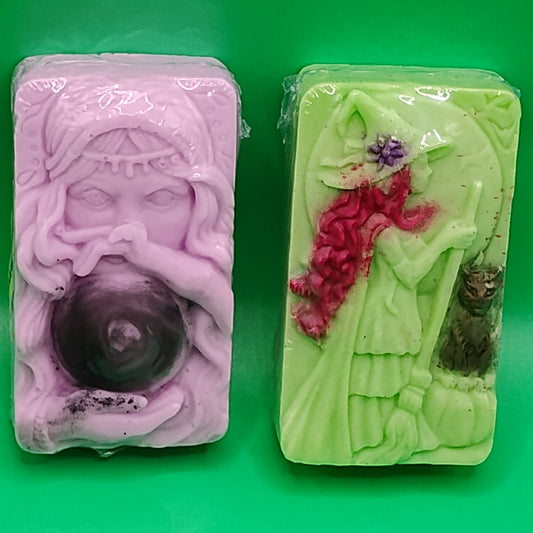 Enchanted Coven – Sorceress & Witch Soaps in Candy Cane Cinnamon Magic