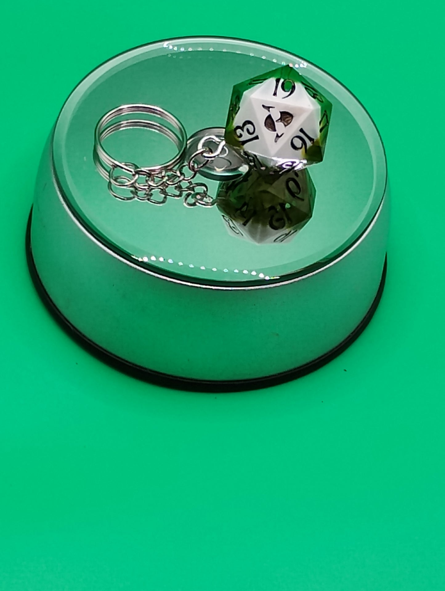 Verdant Fate D20 Keychain – Handmade Green & White Dice Charm by Nat20Dicery