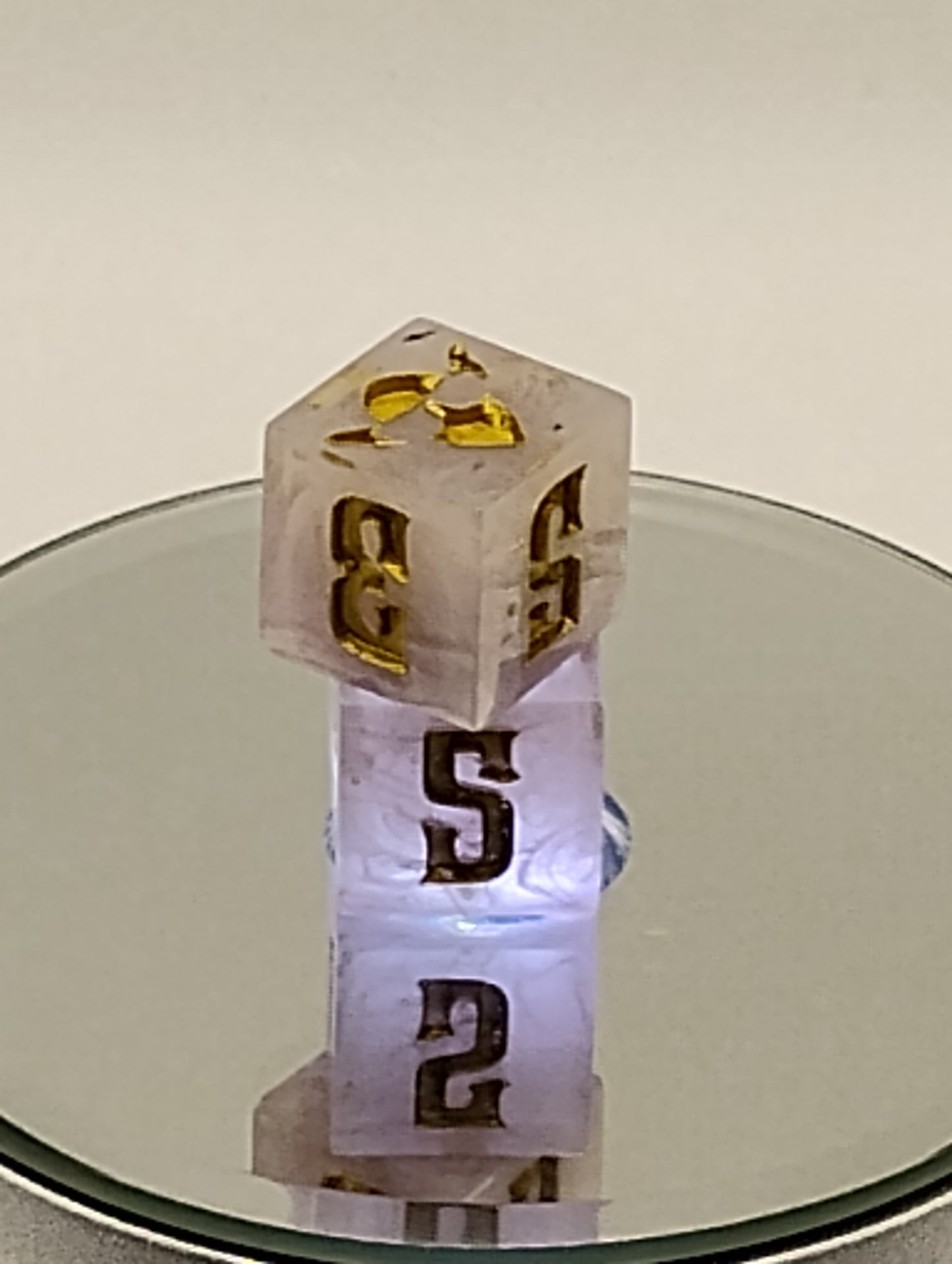 Handmade Angelic D6 Dice Pair – White & Gold Shimmer | Whimsical TTRPG Dice