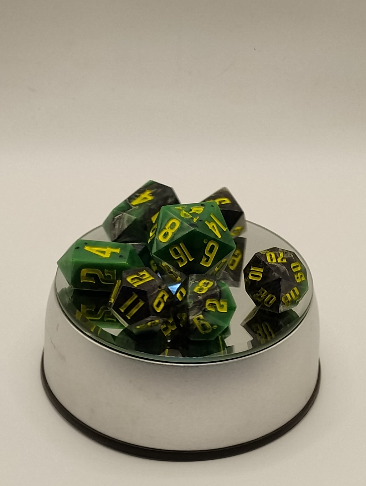 Verdant Hex – Dice Born of Shadow and Stone