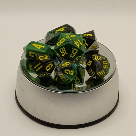 Verdant Hex – Dice Born of Shadow and Stone