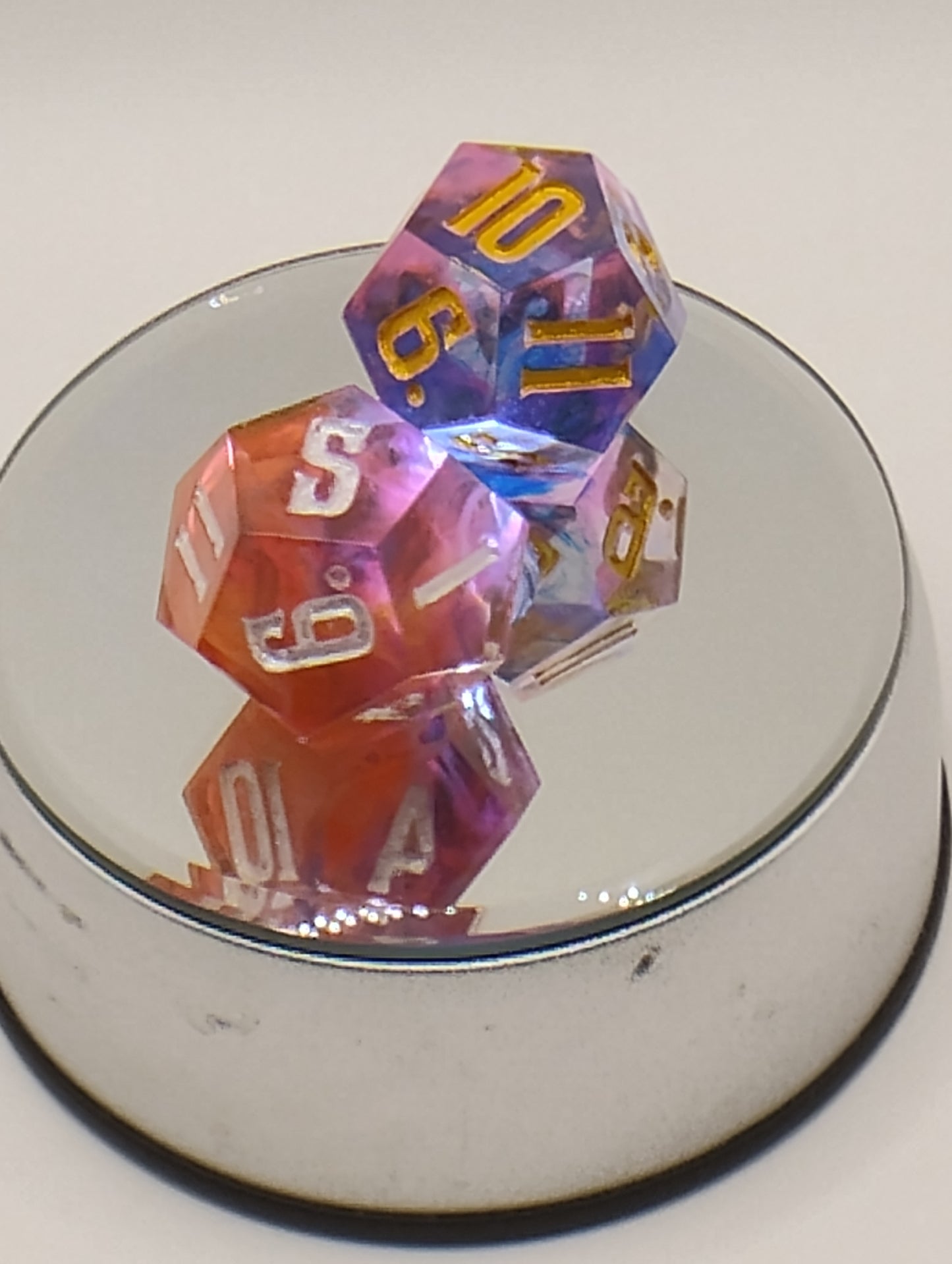 Dark Fantasy Dagger Heart Multicolor DnD Dice Set – Pink, Blue, Red & Orange RPG Dice with Gold & Silver Numbers for Dungeons & Dragons & TTRPGs