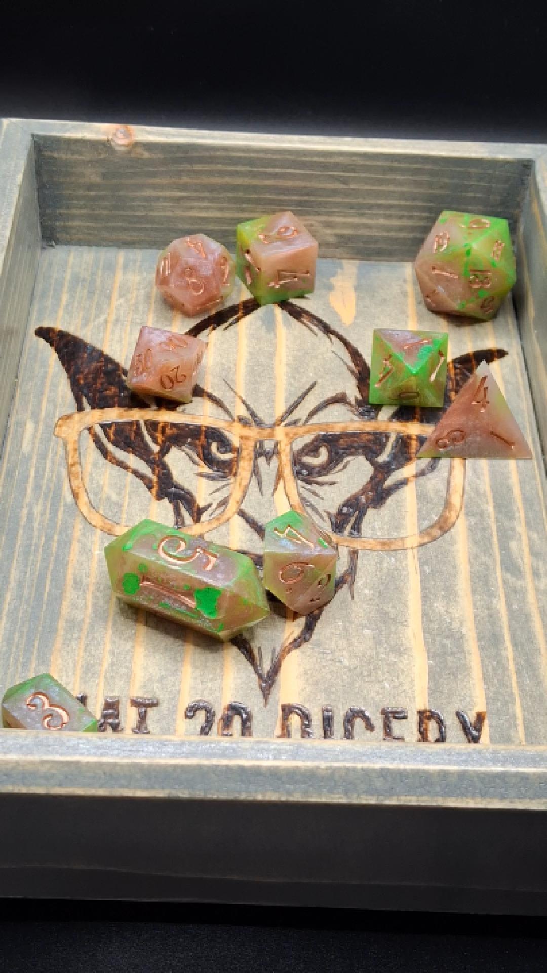 Green Champagne Swirl Dice