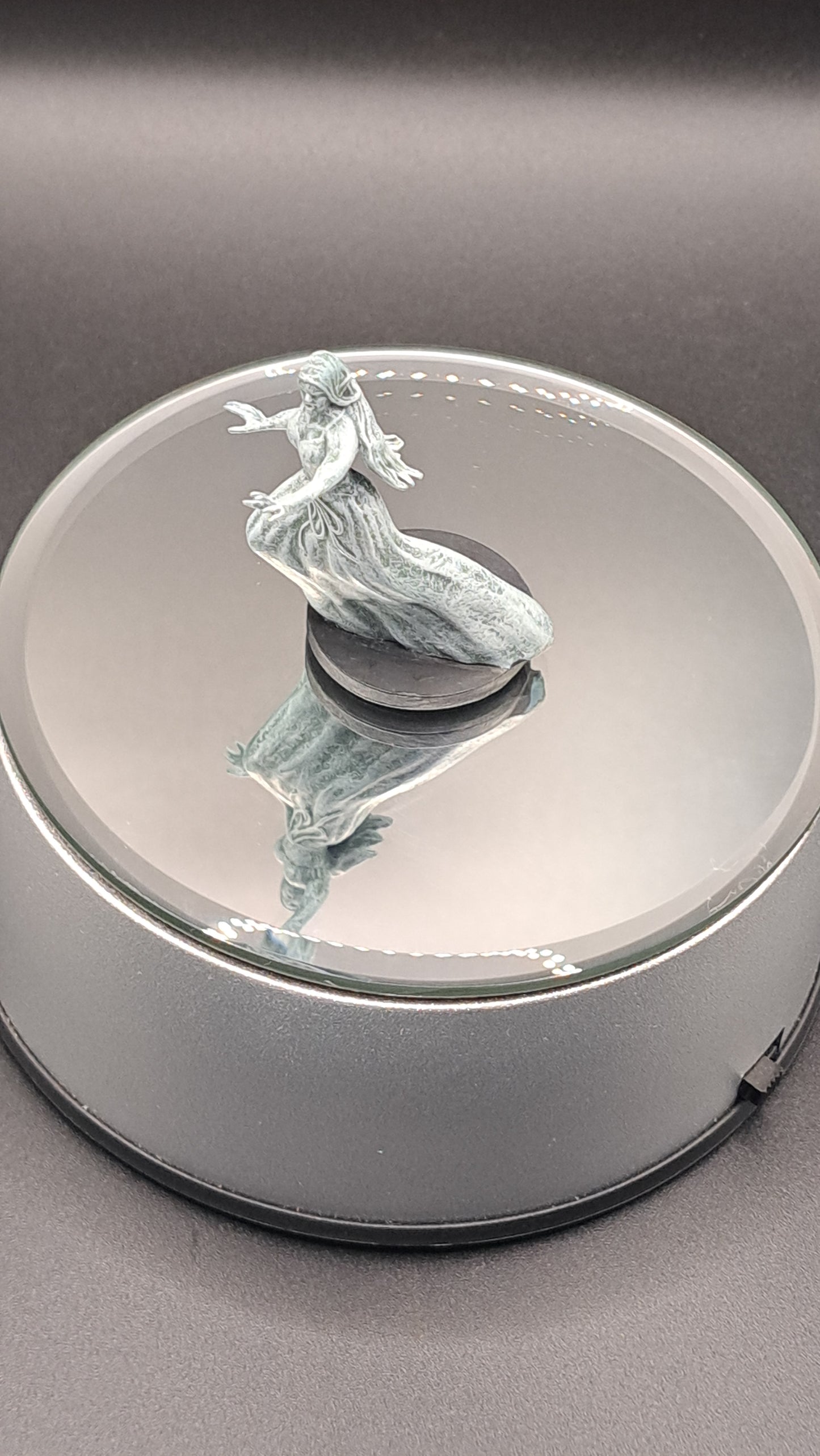 Bewitching Beasts & Painted Perils – Hand-Painted D&D Miniatures by Jonathan Muenstermann