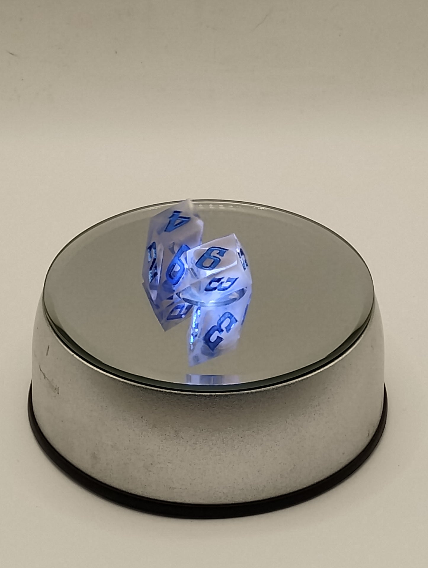 Handmade Clouded D6 Dice Pair – Clear Resin with White Clouds & Blue Ink | Whimsical Fantasy Dice