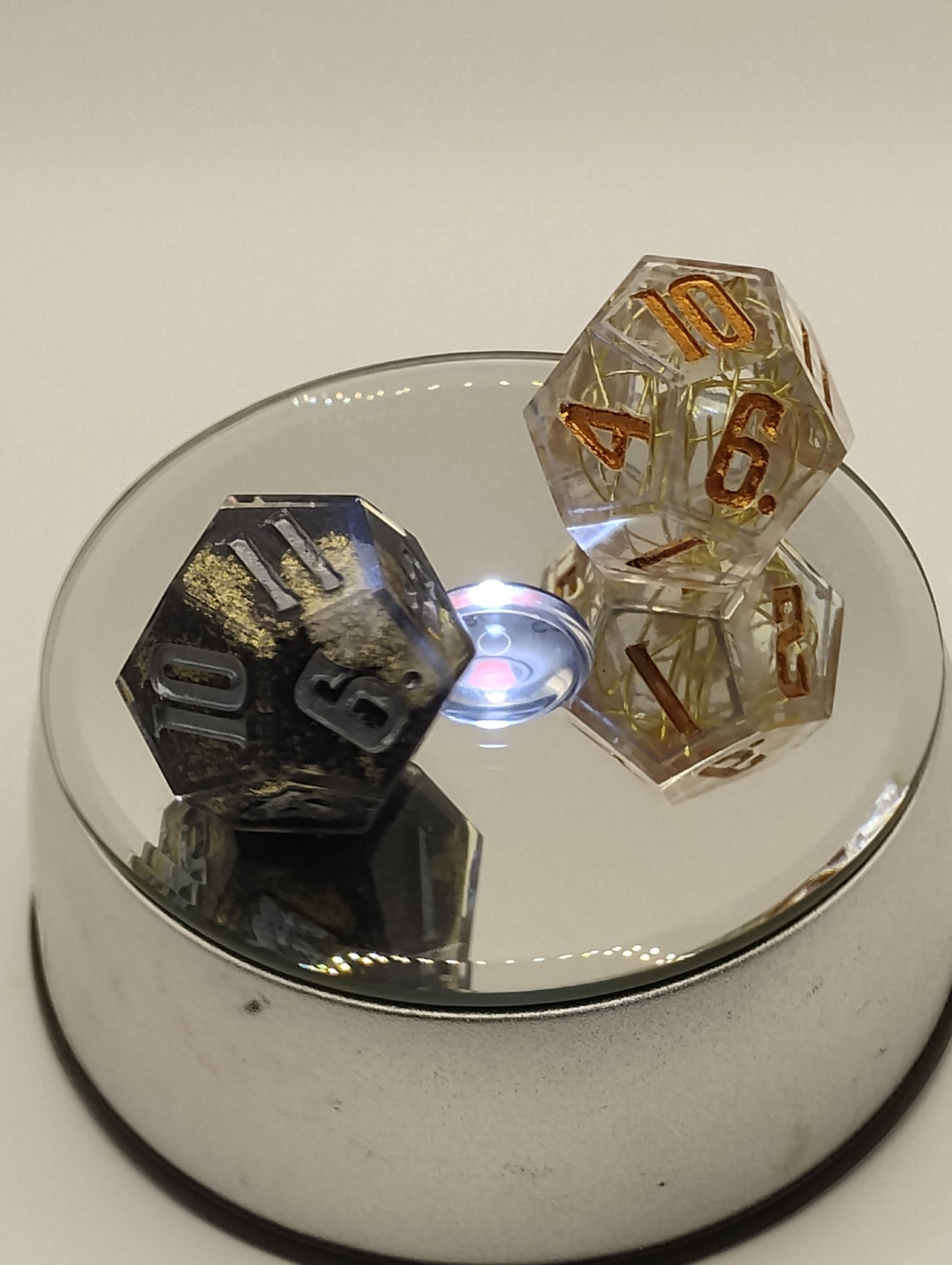 Daggerheart Twin d12 Dice for Dungeons & Dragons – Gilded Cage Hope & Obsidian Glitter Fear