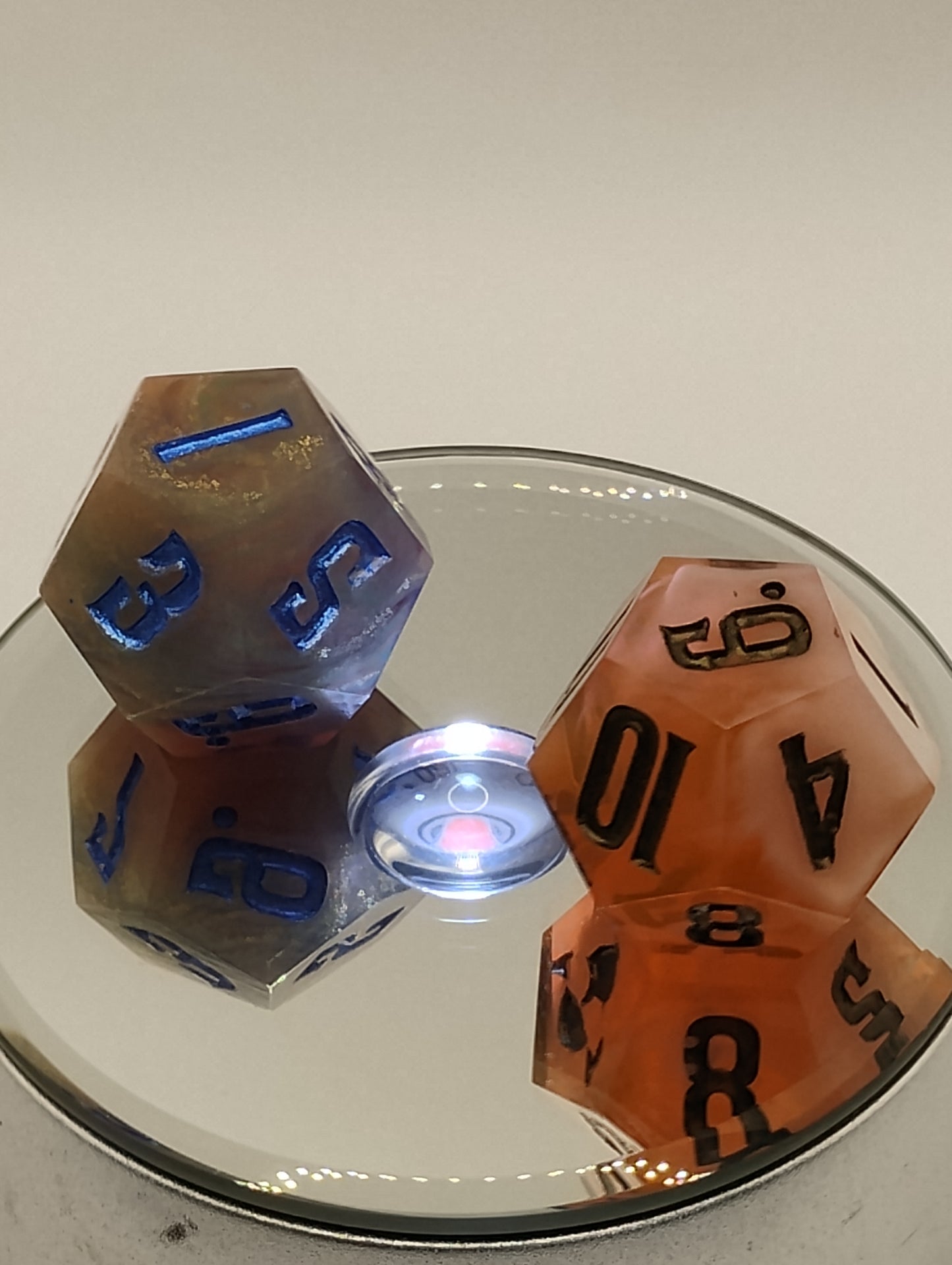 Daggerheart Twin d12 Dice for Dungeons & Dragons – Orange Cream & Ash Glitter Set