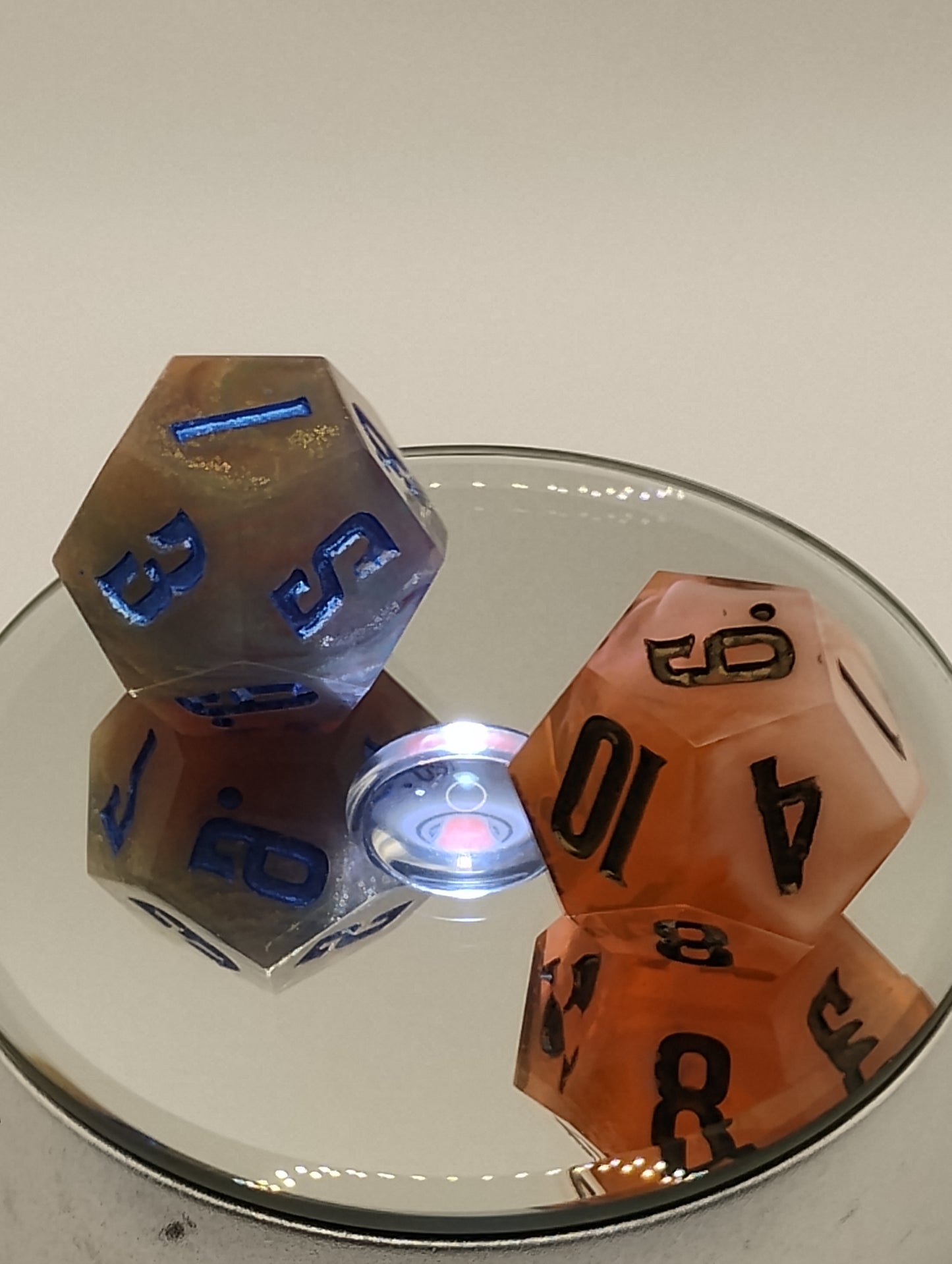 Daggerheart Twin d12 Dice for Dungeons & Dragons – Orange Cream & Ash Glitter Set
