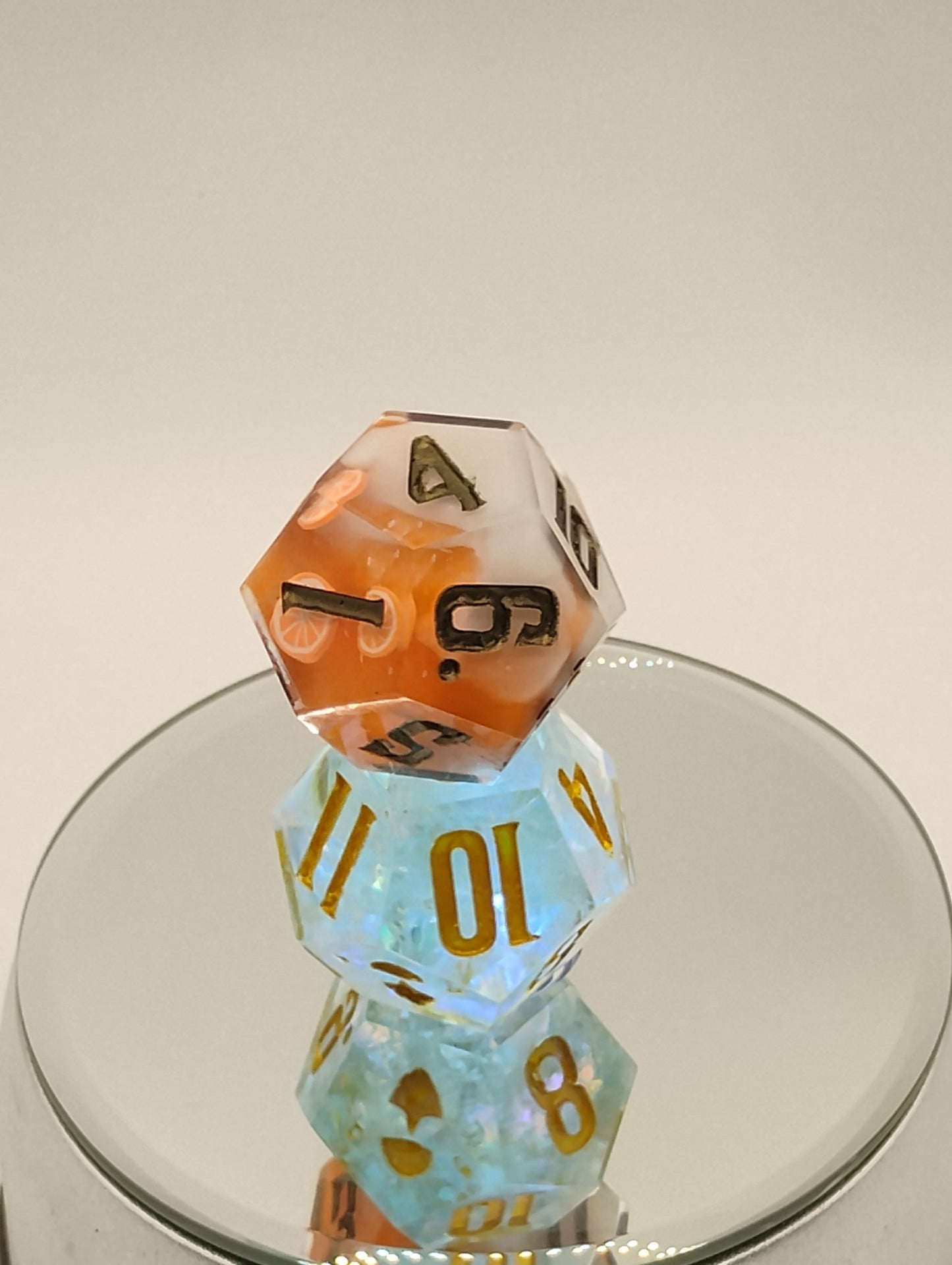 Daggerheart Twin d12 Dice by Critical Role – Shimmering Aqua Holo Hope & Grapefruit Ember Fear
