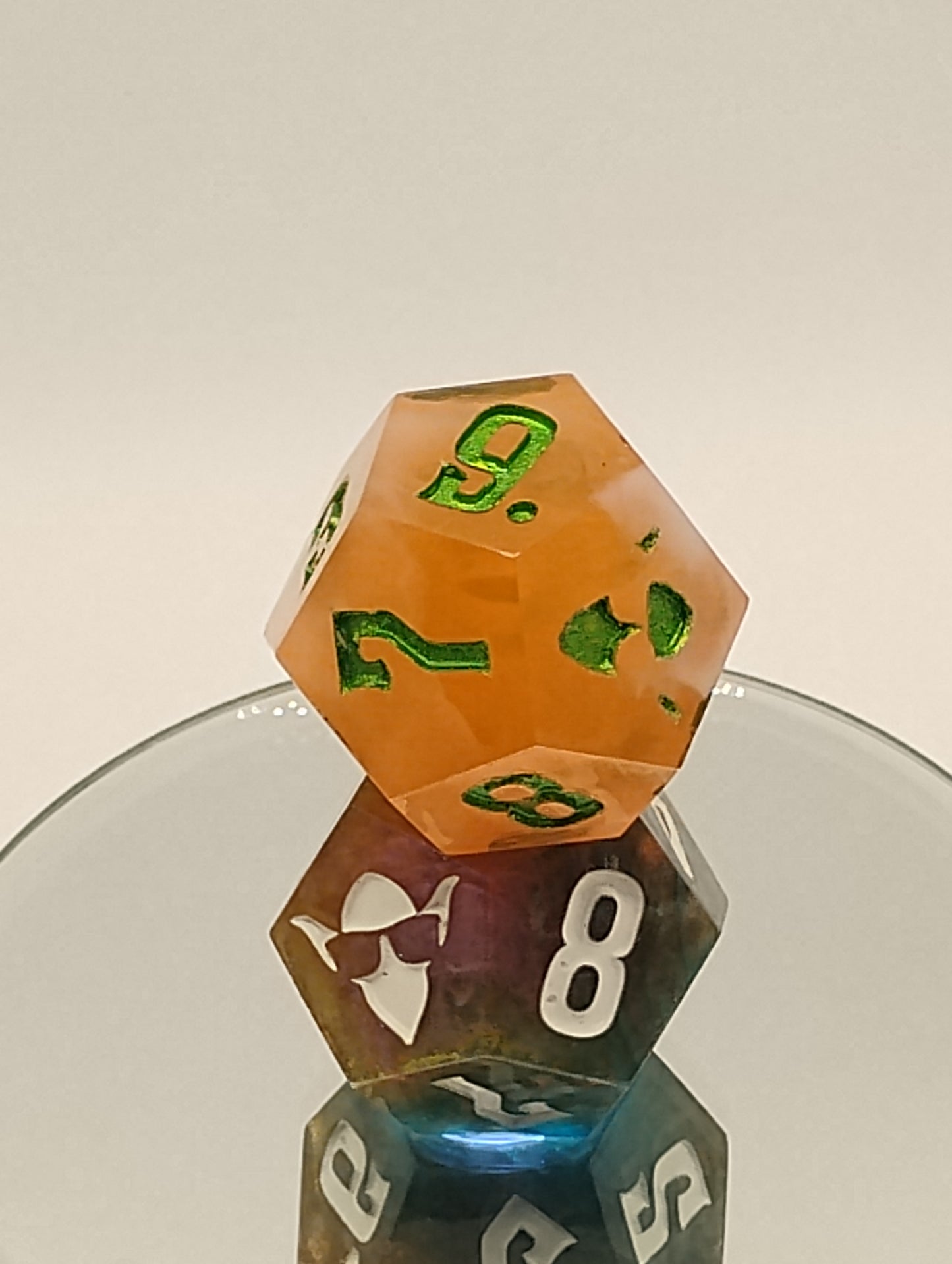 Daggerheart Twin d12 Dice by Critical Role – Embercloud Hope & Deepwood Shimmer Fear
