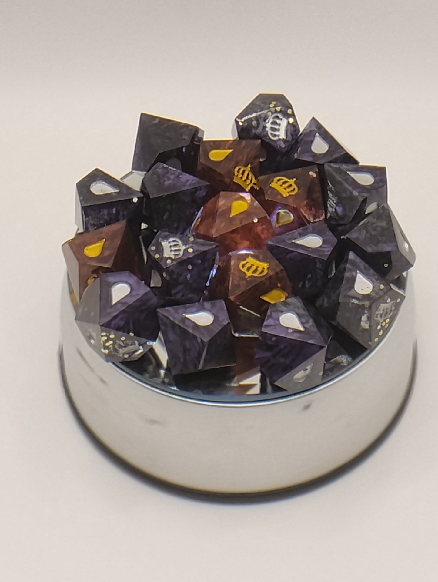 Dark Fantasy Vampire: The Masquerade Dice Set – Black & Amber RPG Dice with Gold & Silver Numbers for Dungeons & Dragons, Vampire: The Masquerade & TTRPGs