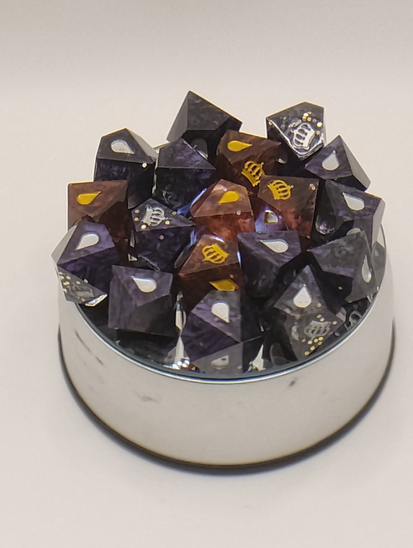 Dark Fantasy Vampire: The Masquerade Dice Set – Black & Amber RPG Dice with Gold & Silver Numbers for Dungeons & Dragons, Vampire: The Masquerade & TTRPGs