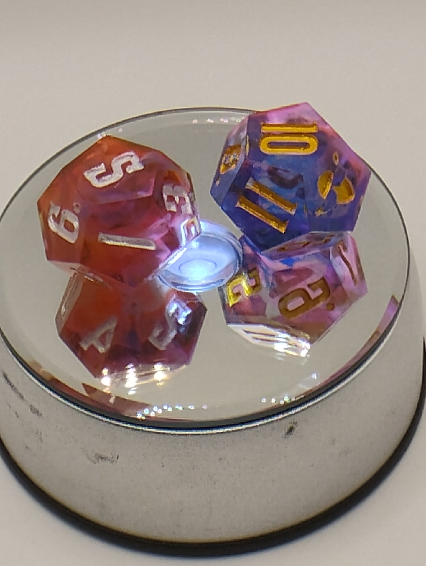 Dark Fantasy Dagger Heart Multicolor DnD Dice Set – Pink, Blue, Red & Orange RPG Dice with Gold & Silver Numbers for Dungeons & Dragons & TTRPGs
