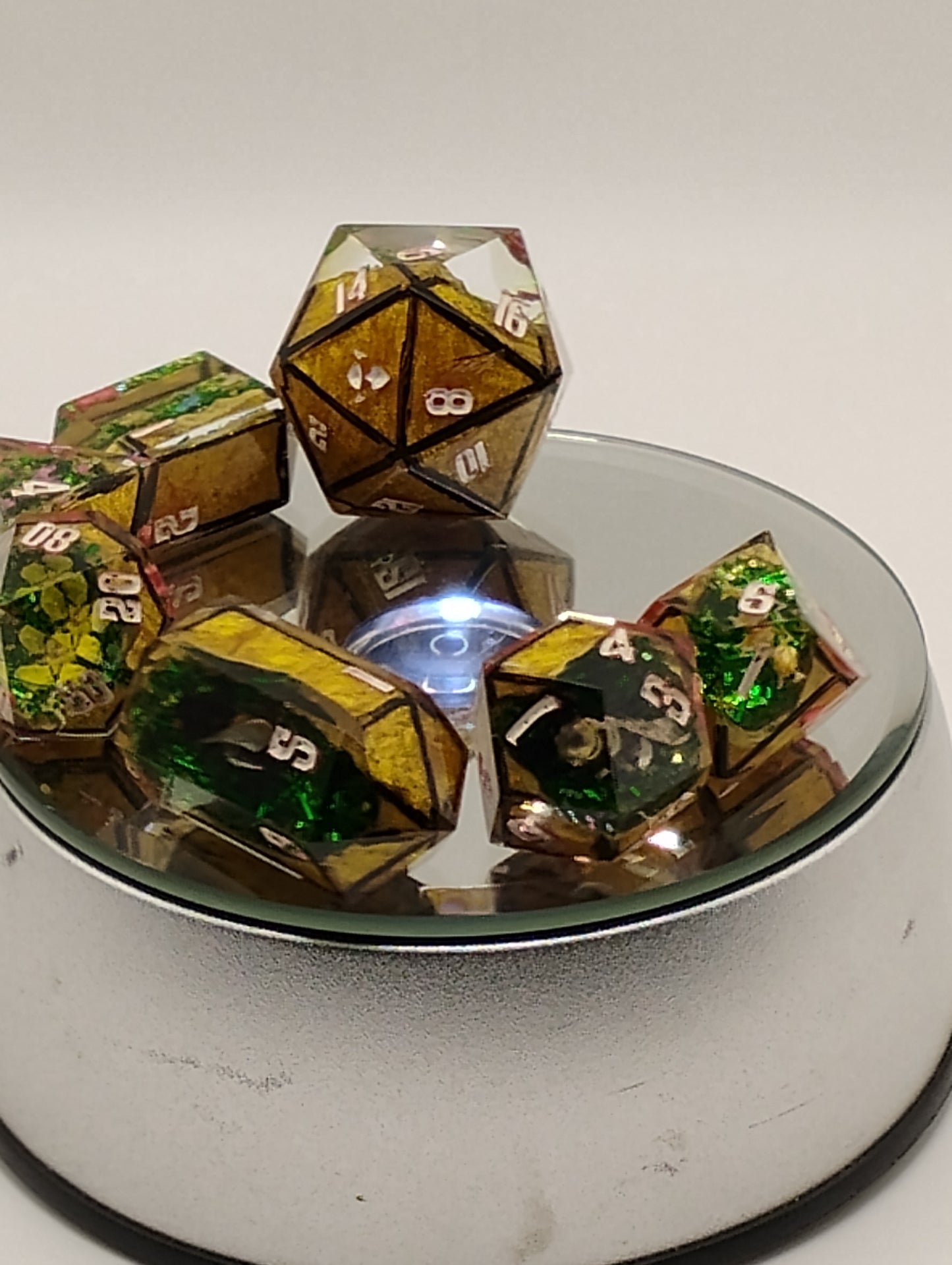 Bees In The Trap Dice Set - DnD Dice Set for TTRPG