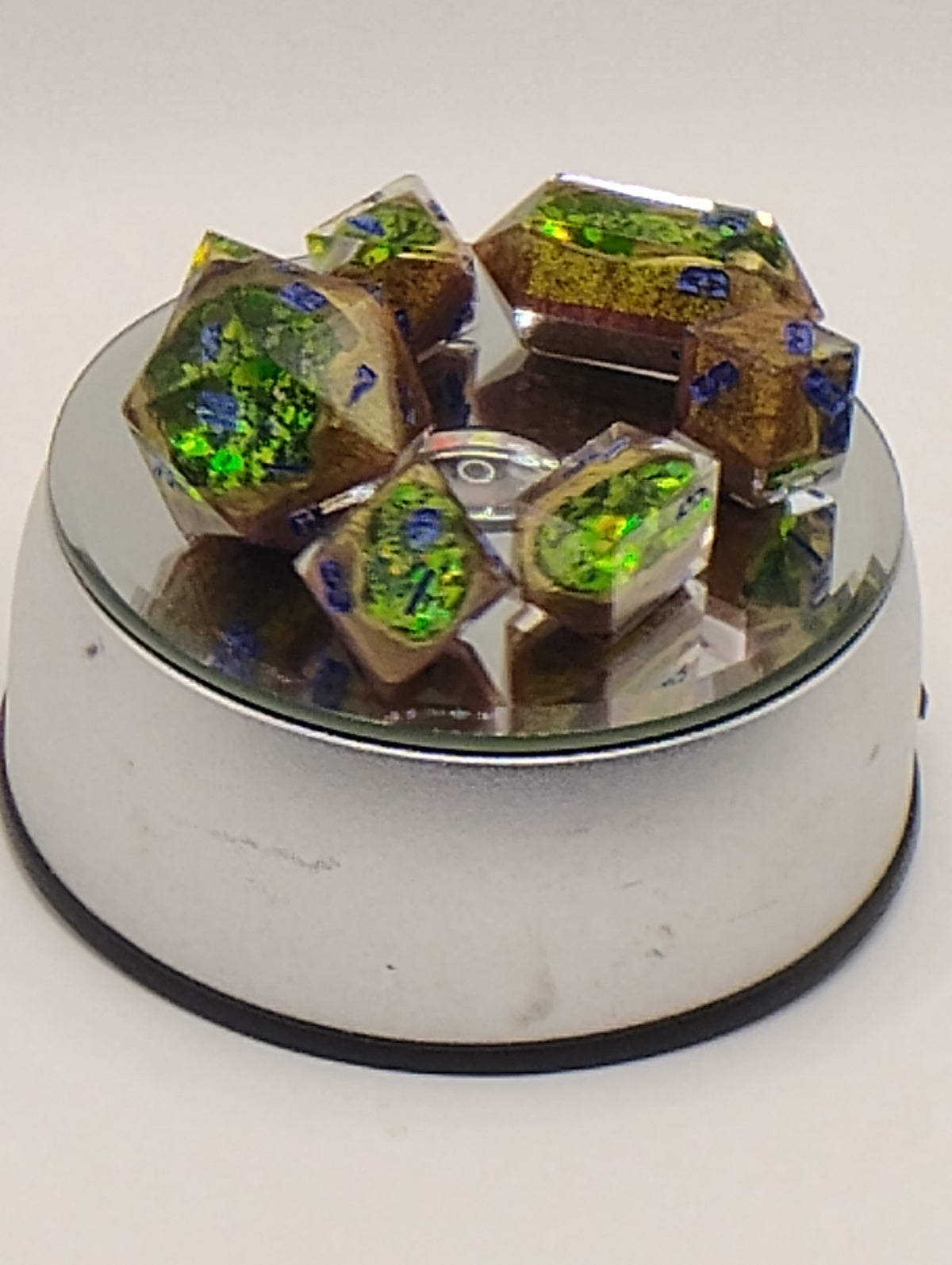100 Natural Blue Sapphires Geode Dice Set | Handmade Gold & Green Luxury D&D Dice | Blue Ink TTRPG Geode Dice