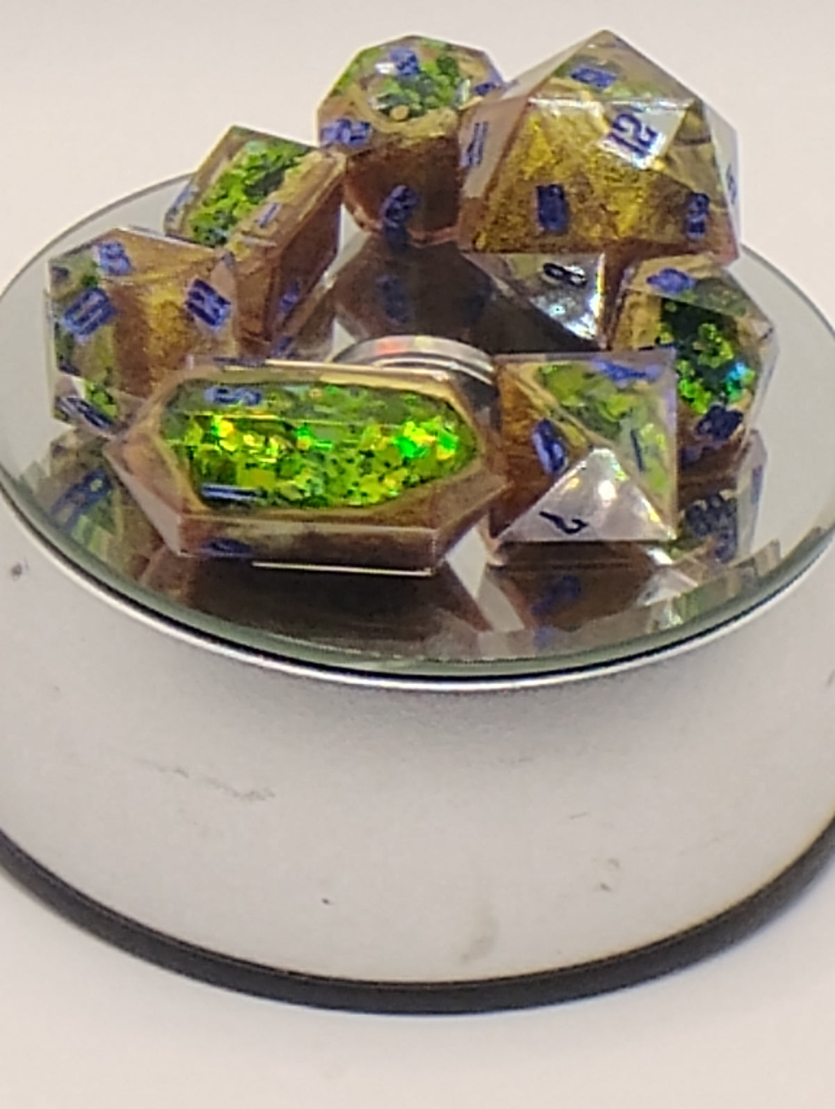 100 Natural Blue Sapphires Geode Dice Set | Handmade Gold & Green Luxury D&D Dice | Blue Ink TTRPG Geode Dice